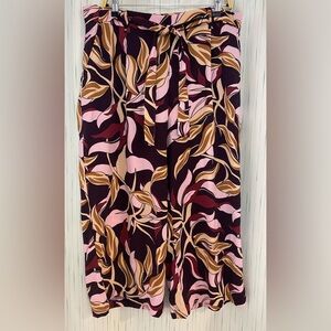 Vibrant Leaf Print Midi Skirt